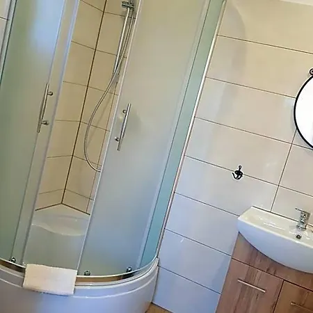 Hotel Goscinny Przewloka *